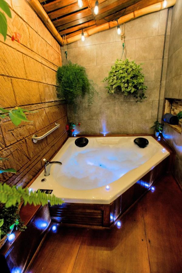 Casa Suculenta ,Monteverde Con Jacuzzi Privado Y Lavanderia Exteriér fotografie